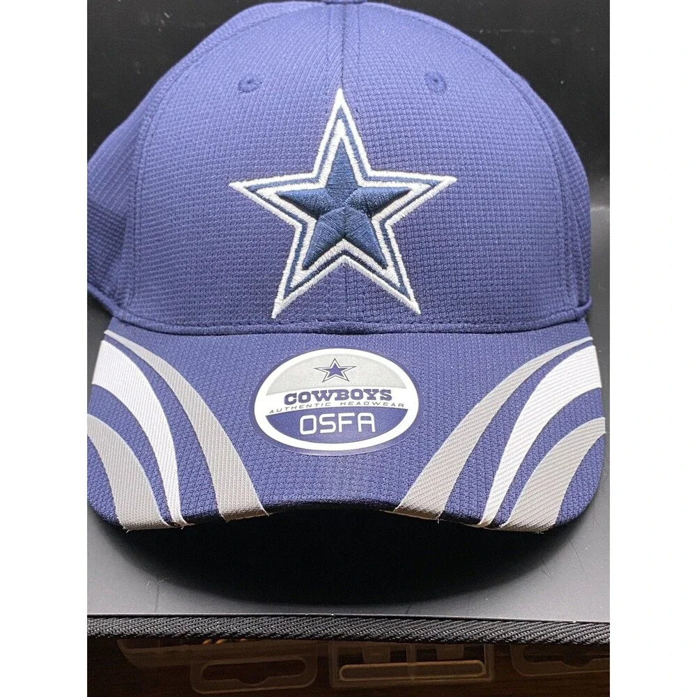 Dallas Cowboys Officially Licensed Stretch Fit Hat M-L